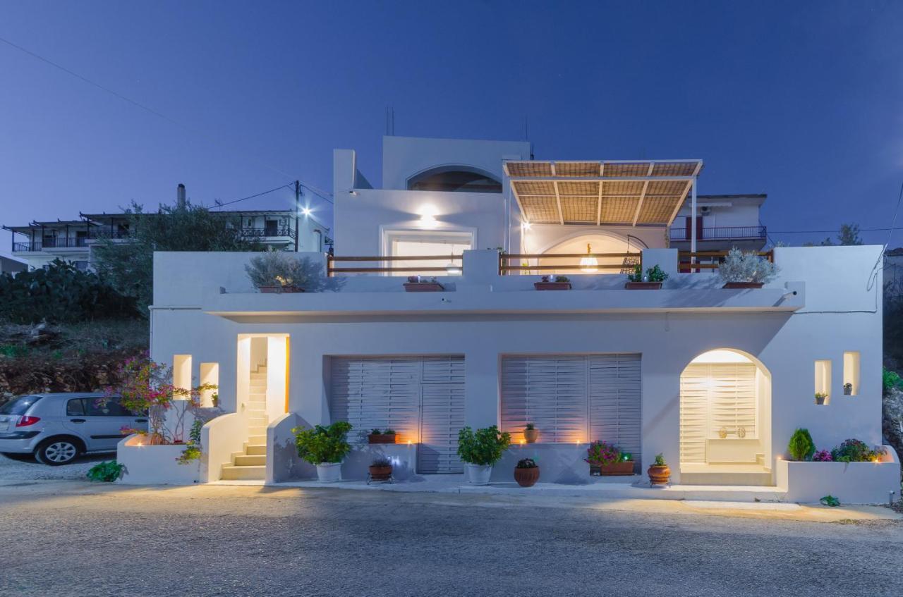 Aegean Suites Votsi  외부 사진