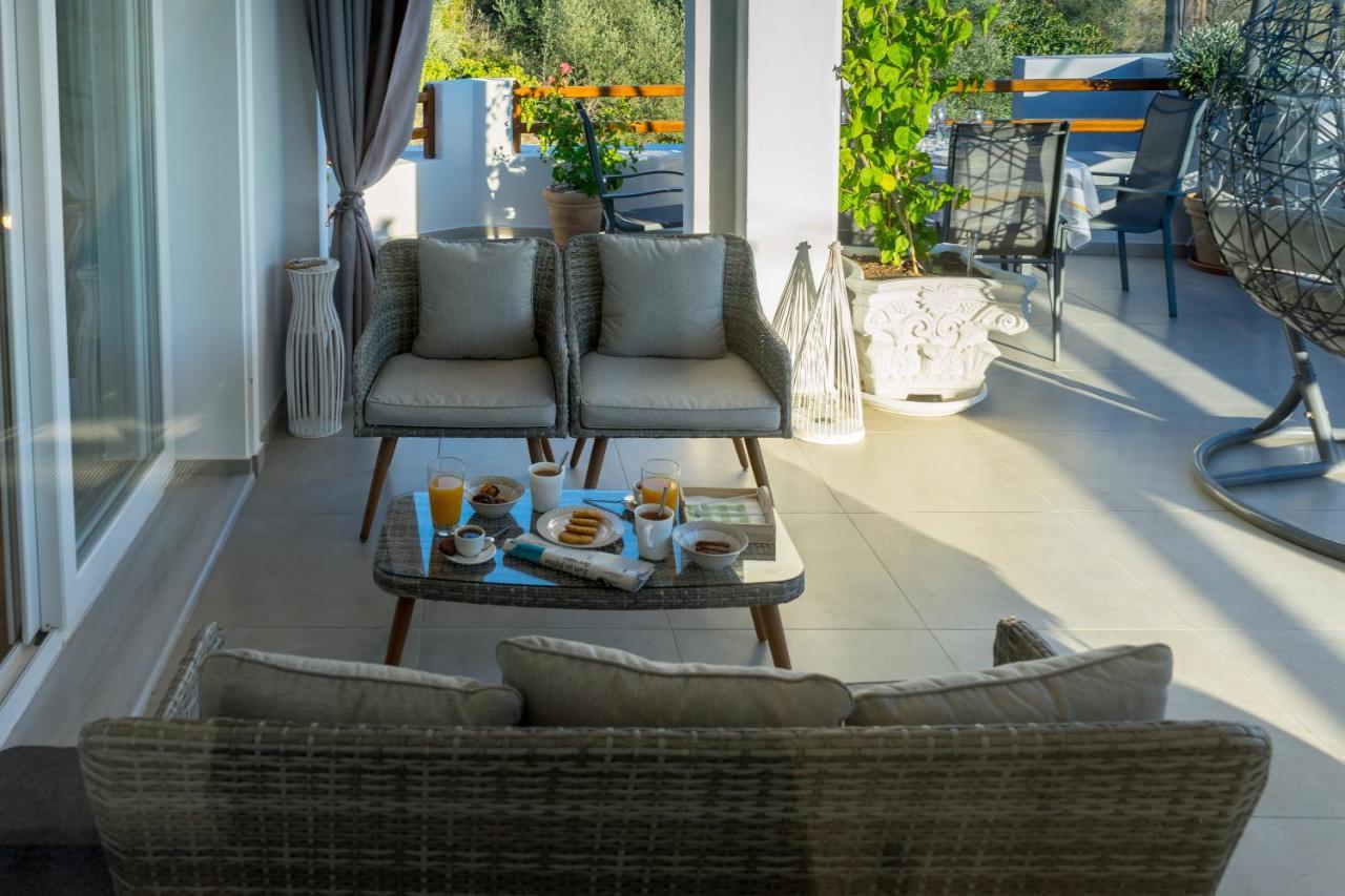 Aegean Suites Votsi  외부 사진