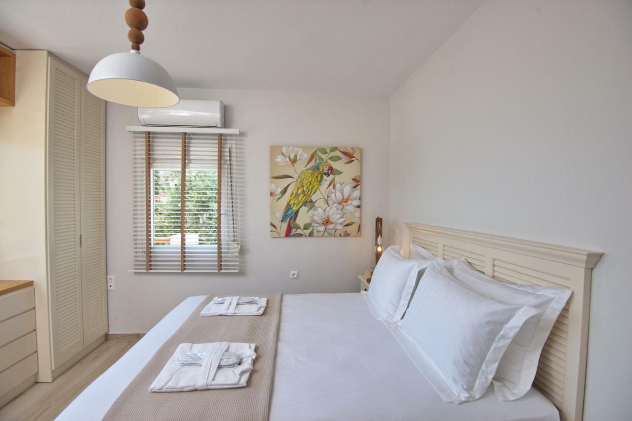 Aegean Suites Votsi  외부 사진